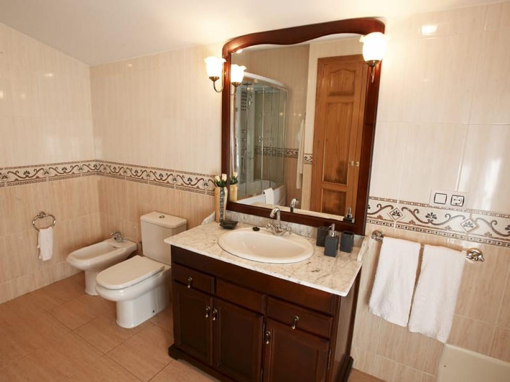  te koop hotel O Valado Morrazo 11