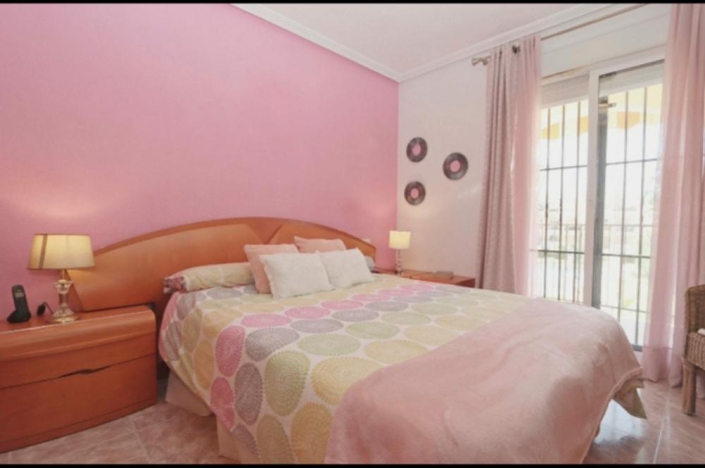  te koop rijtjeshuis Playa Flamenca Baix Segura 6