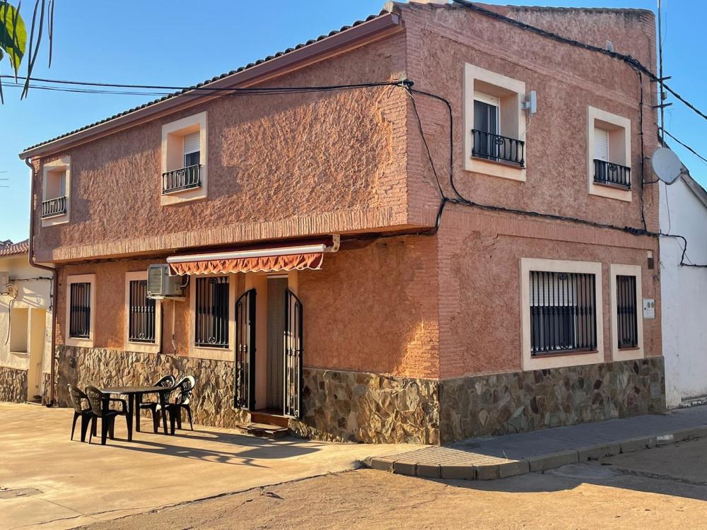  te koop huis Pantano De Cijara Villuercas 3