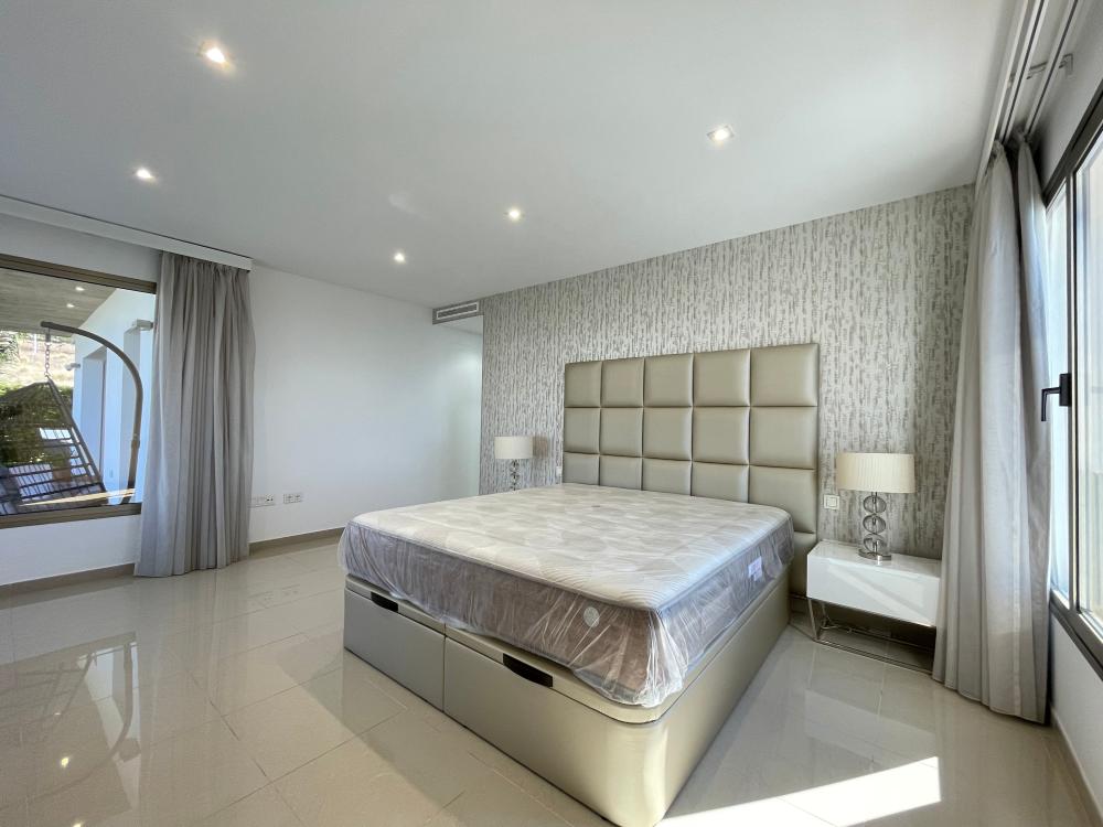  te koop villa El Durazno Zona Norte 15