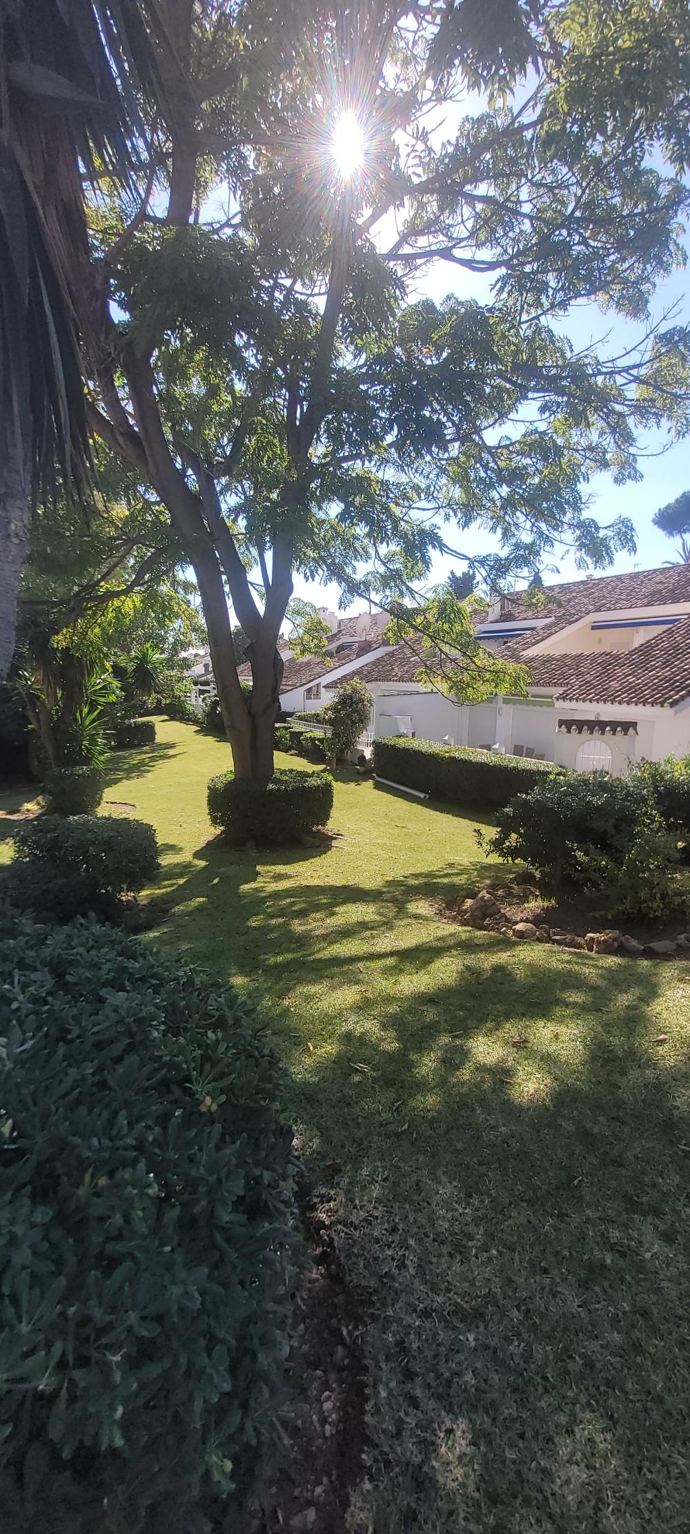  te koop rijtjeshuis Nueva Andalucía Costa Del Sol Occidental 24