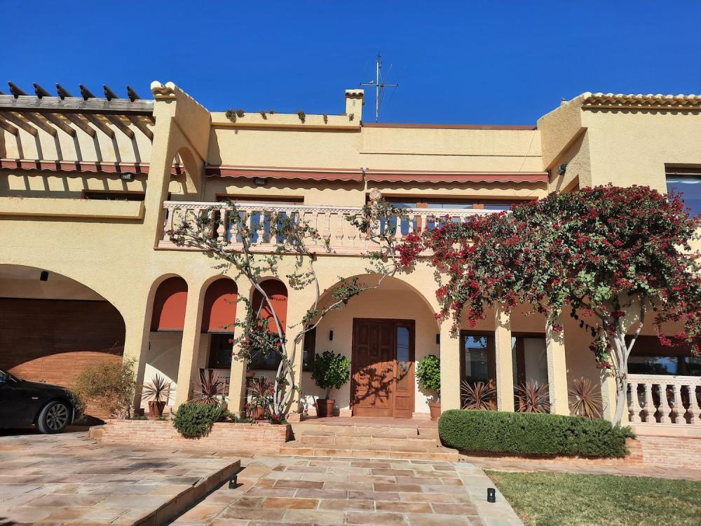  te koop villa El Campello Alacantí 3