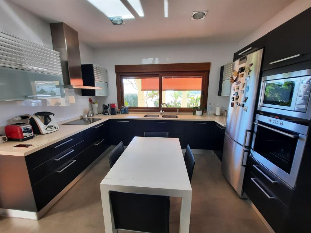  te koop villa El Campello Alacantí 20