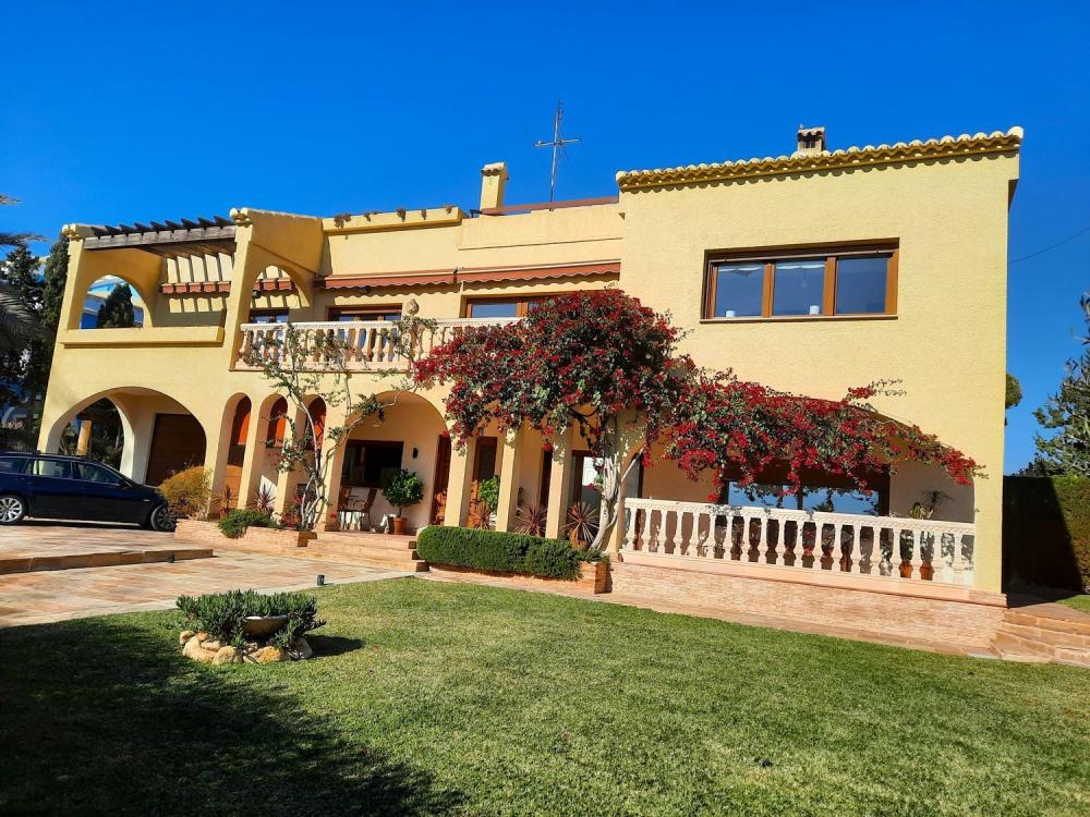  te koop villa El Campello Alacantí 2