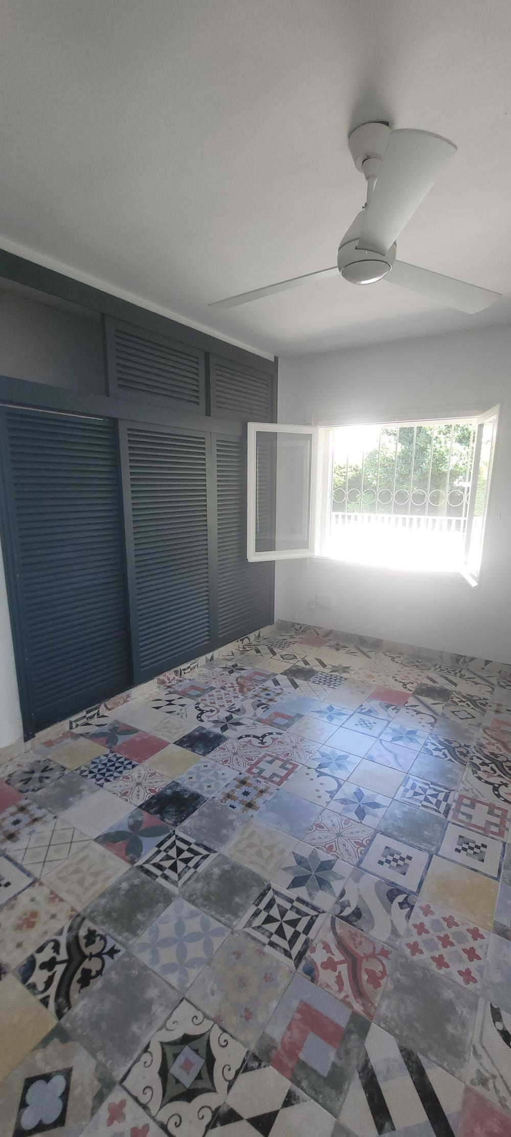  te koop rijtjeshuis Nueva Andalucía Costa Del Sol Occidental 4
