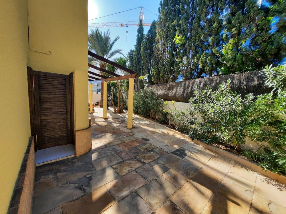  te koop villa El Campello Alacantí 46