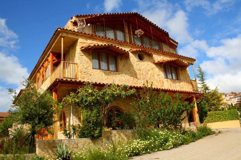  te koop huis Horta De Sant Joan Terra Alta 22