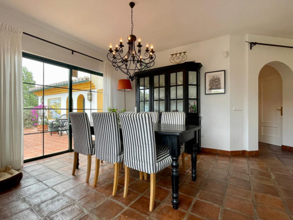  te koop twee-onder-een-kapwoning Calahonda Costa Del Sol Occidental 17