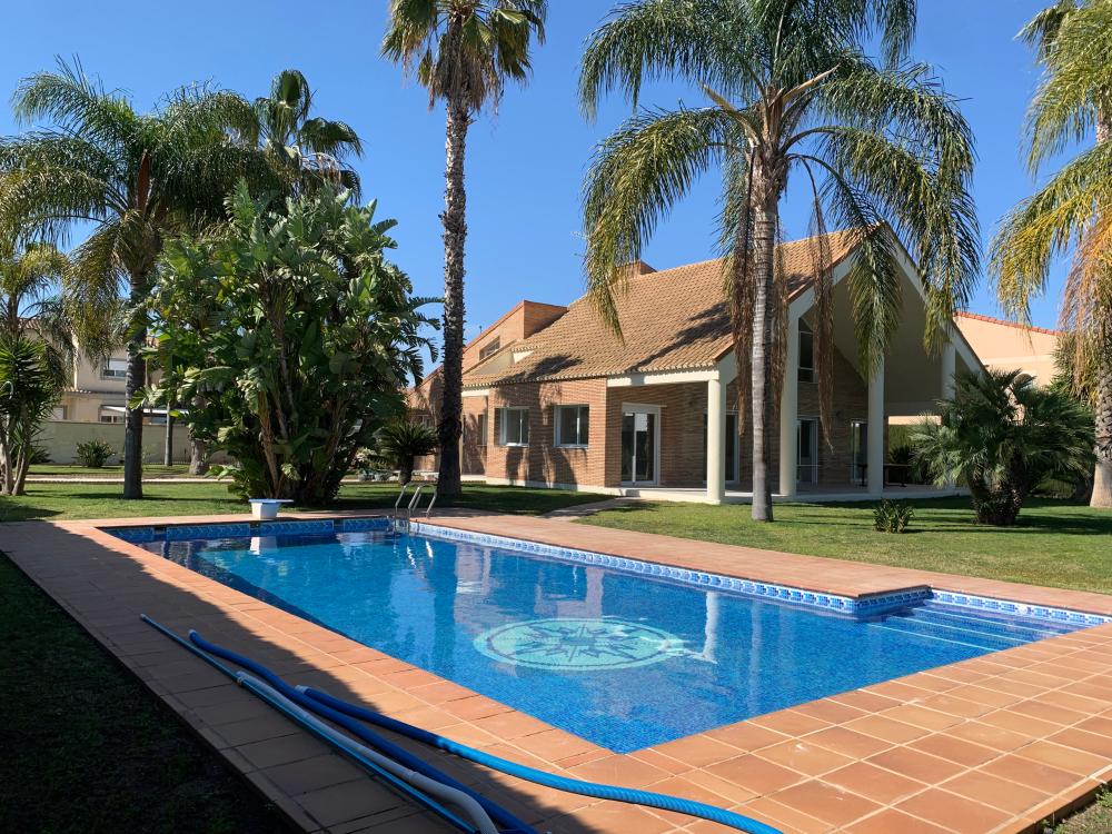  te koop villa San Antonio De Benagéber Camp De Túria 18