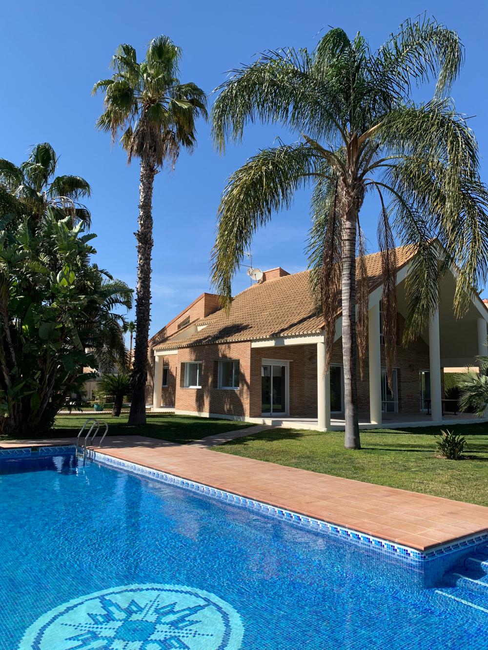  te koop villa San Antonio De Benagéber Camp De Túria 105