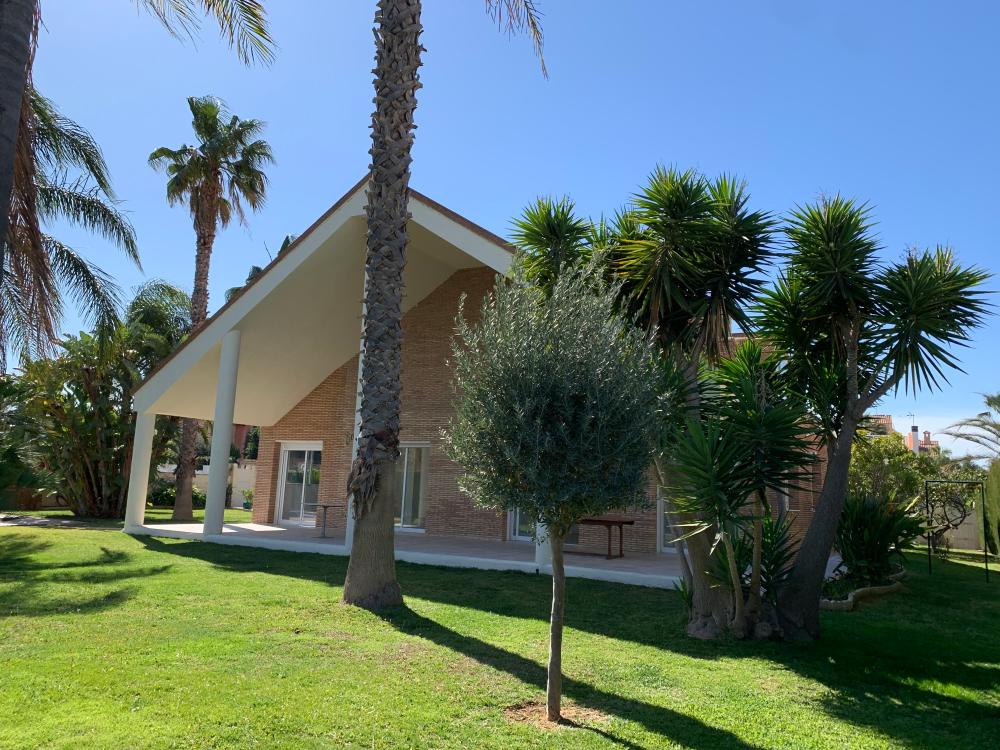  te koop villa San Antonio De Benagéber Camp De Túria 28