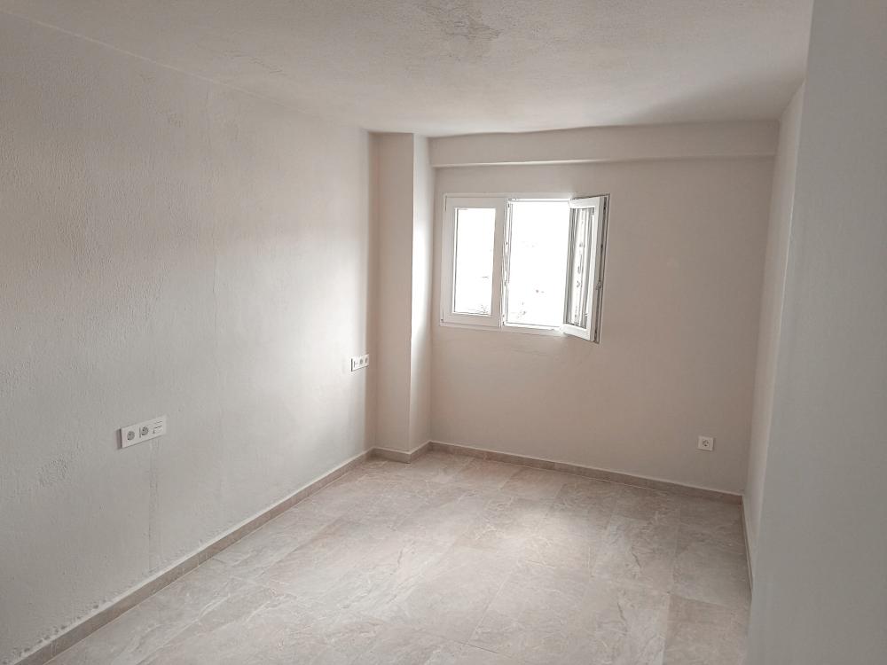  te koop rijtjeshuis Tolox Sierra De Las Nieves 5