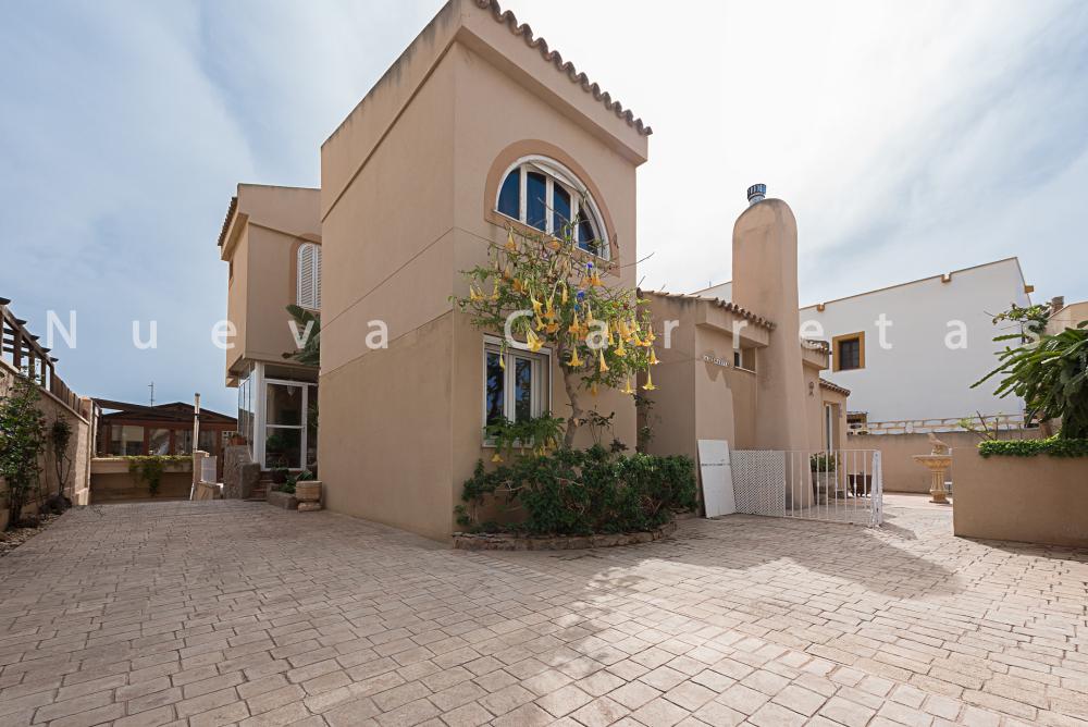  te koop villa Ciudad Jardín-Zapillo-Cortijo Grande-Nueva Almería-Tagarete Comarca Metropolitana De Almería 2
