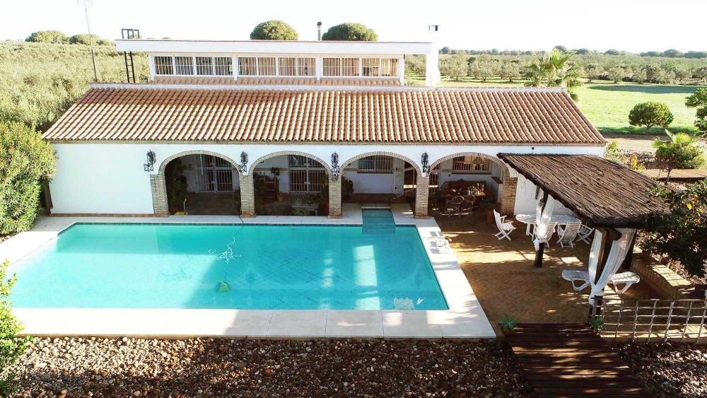  te koop boerderij Aznalcázar Aljarafe 2