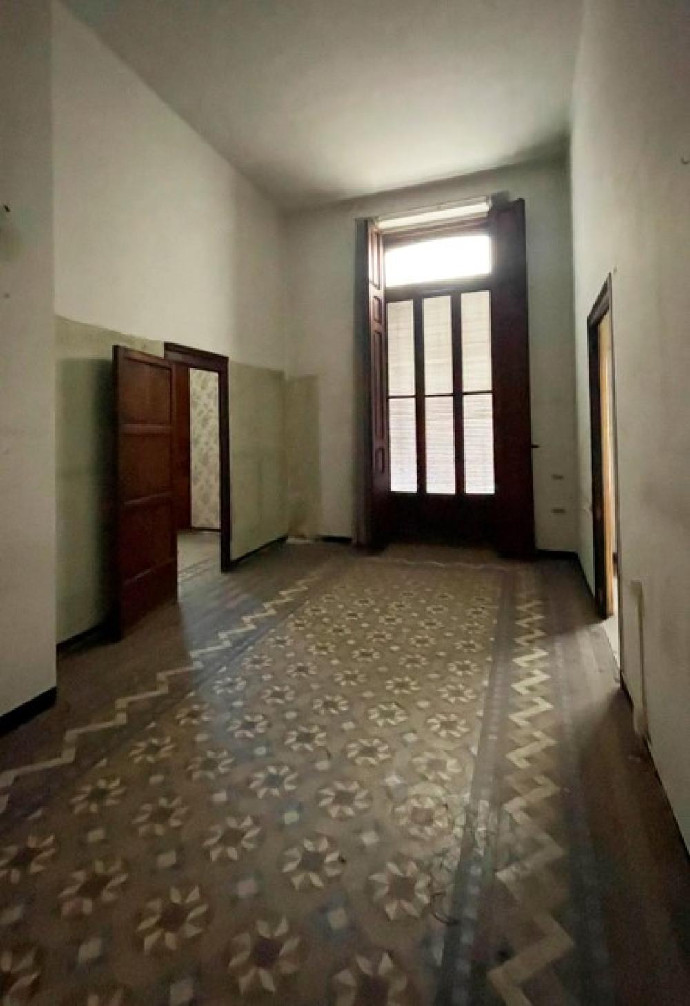  te koop gebouw Valencia Valencia 11