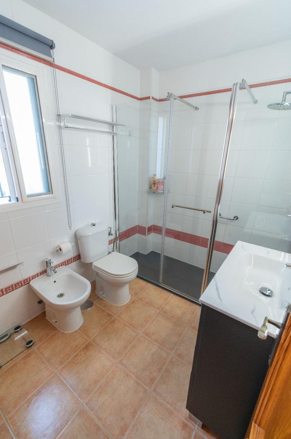  te koop twee-onder-een-kapwoning Gines Metropolitana De Sevilla 17