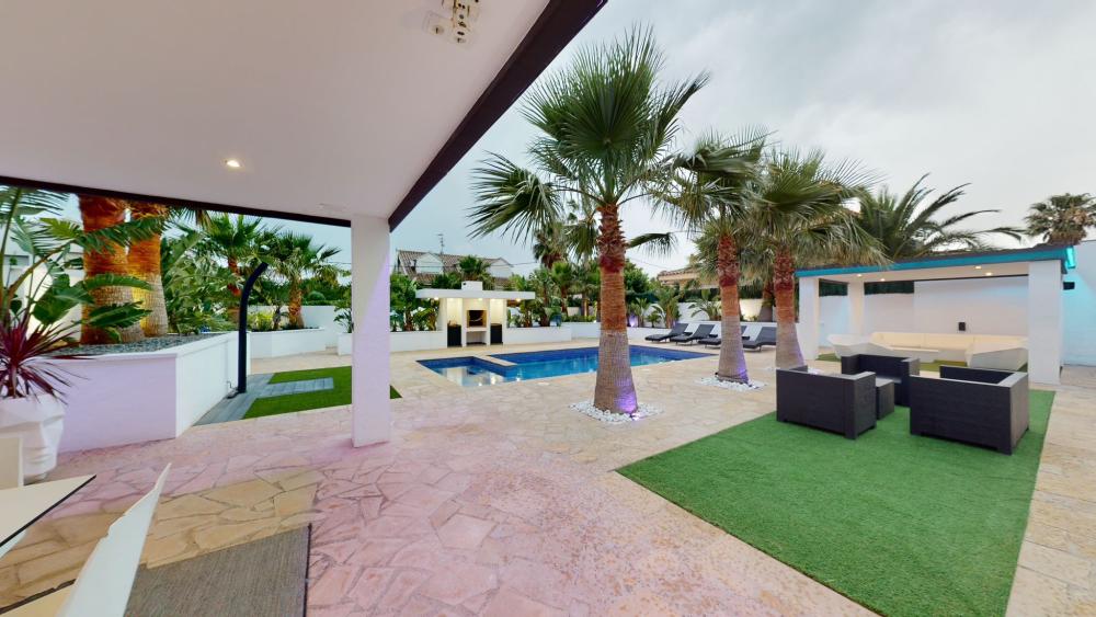  te koop villa Tres Cales Baix Ebre 26