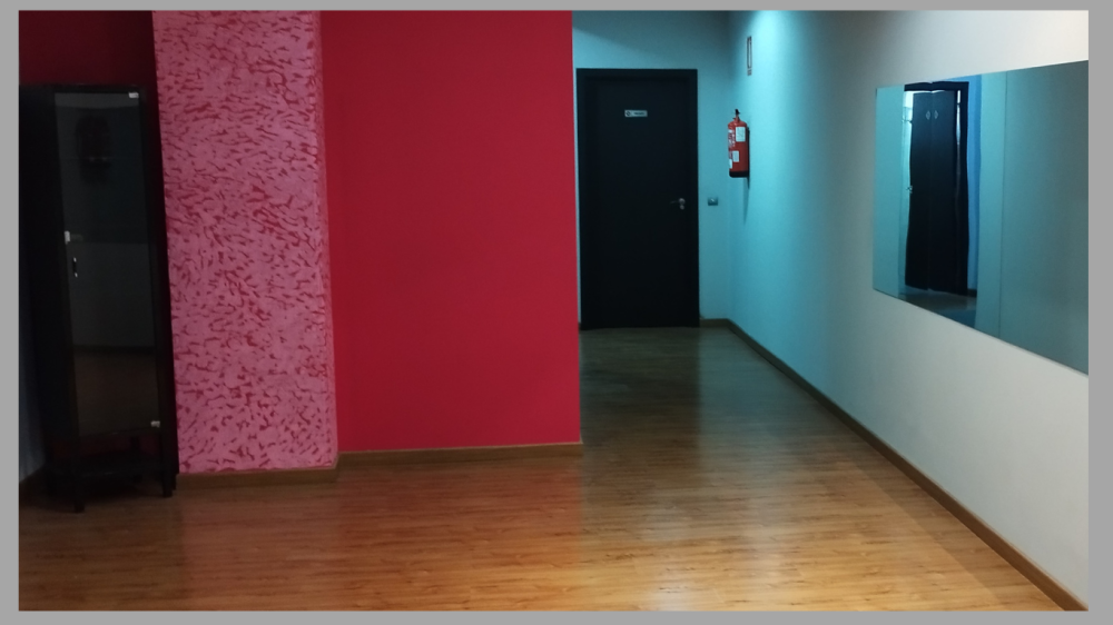  te koop bedrijfsruimte/ kantoor Poniente Marina Baixa 26