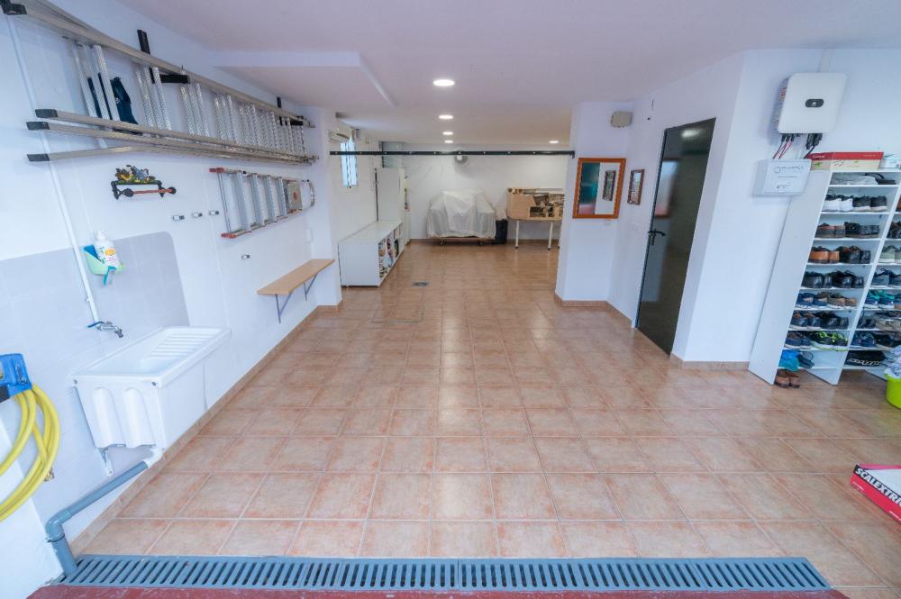  te koop twee-onder-een-kapwoning Gines Metropolitana De Sevilla 4