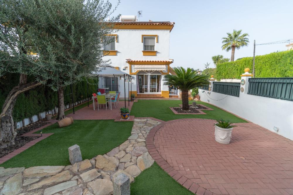  te koop twee-onder-een-kapwoning Gines Metropolitana De Sevilla 32