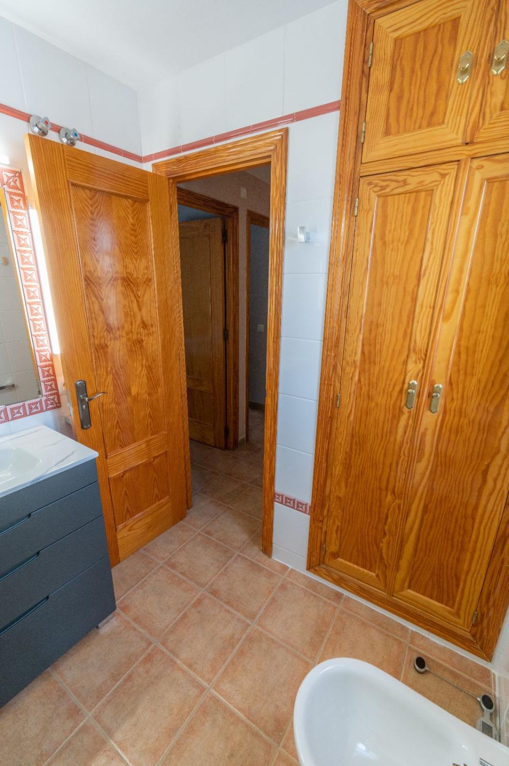  te koop twee-onder-een-kapwoning Gines Metropolitana De Sevilla 16