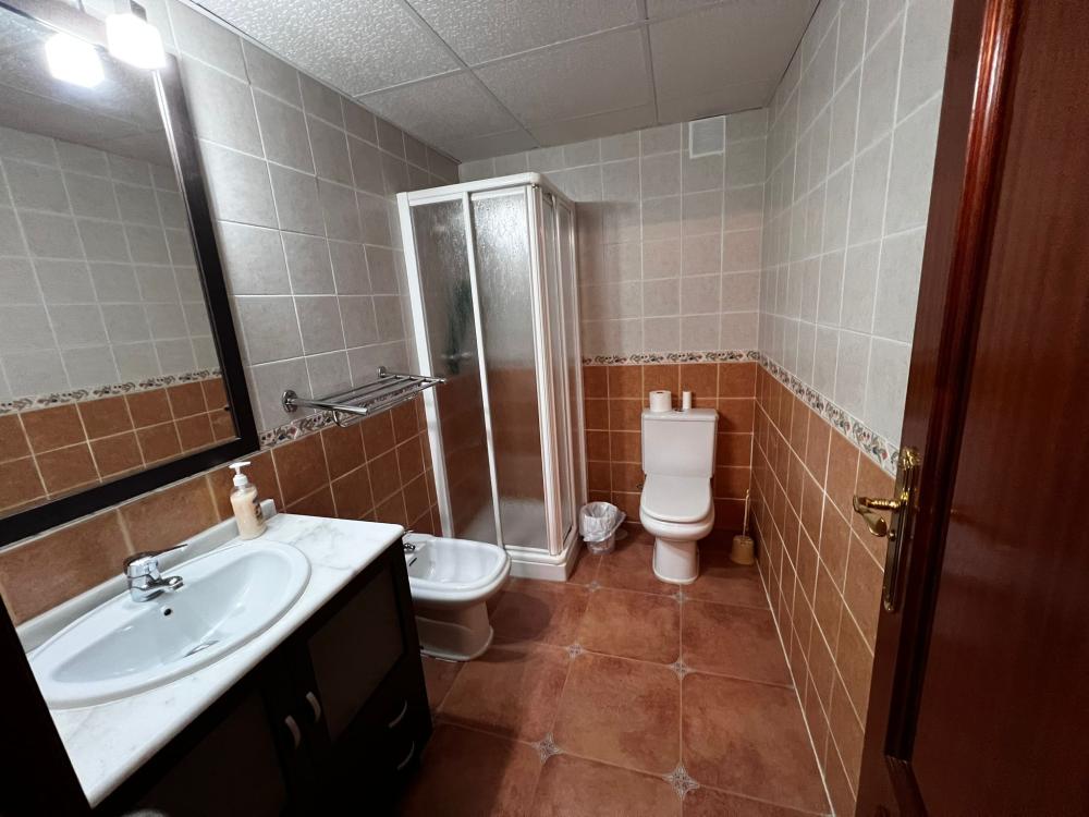 te koop twee-onder-een-kapwoning Cuevas Del Becerro Guadalteba 24