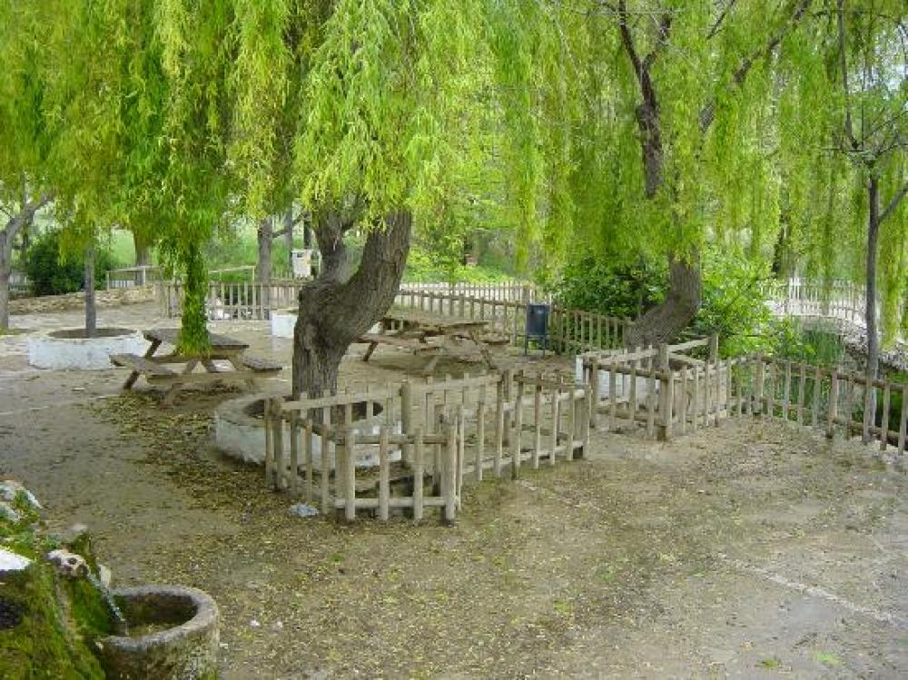  te koop twee-onder-een-kapwoning Cuevas Del Becerro Guadalteba 28