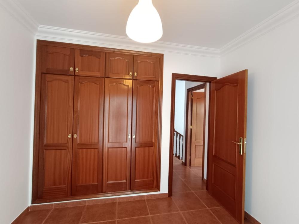  te koop twee-onder-een-kapwoning Santa Úrsula Zona Norte 13