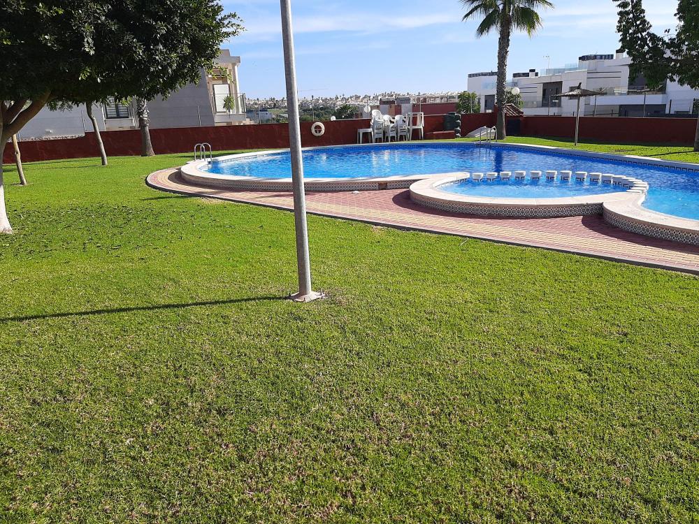  te koop huis Urbanización La Florida Baix Segura 1