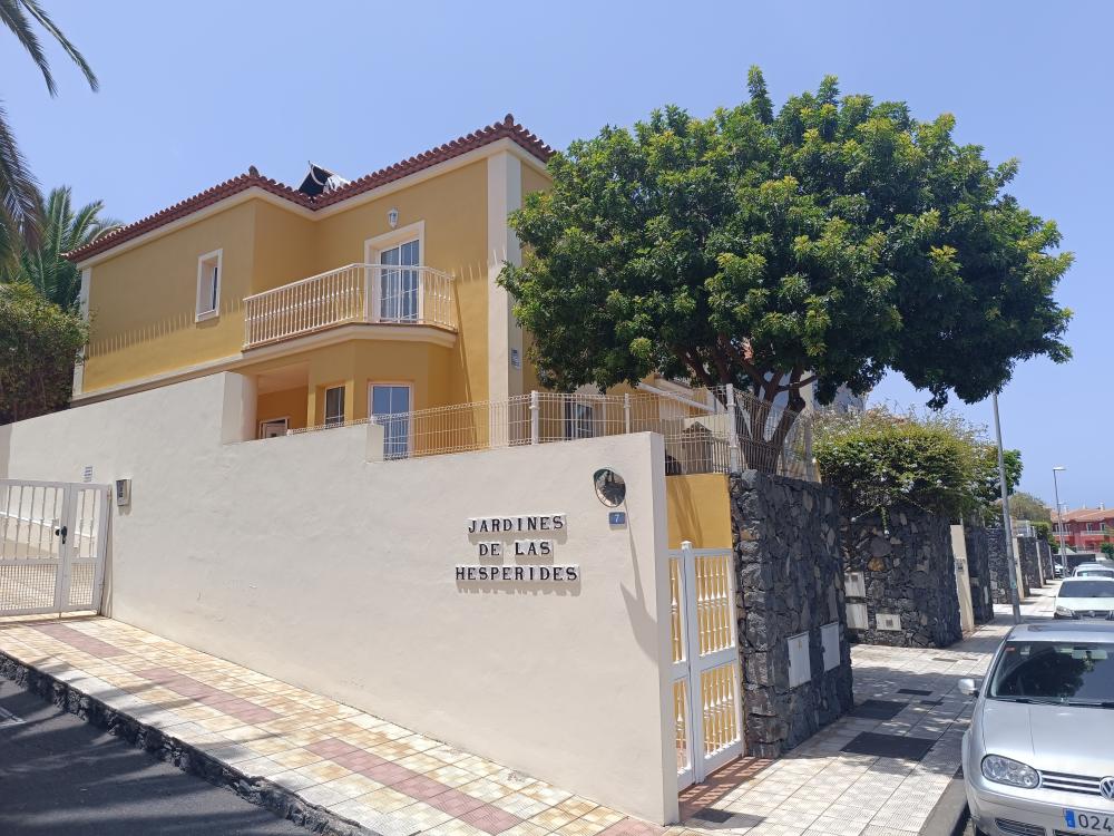  te koop twee-onder-een-kapwoning Santa Úrsula Zona Norte 29