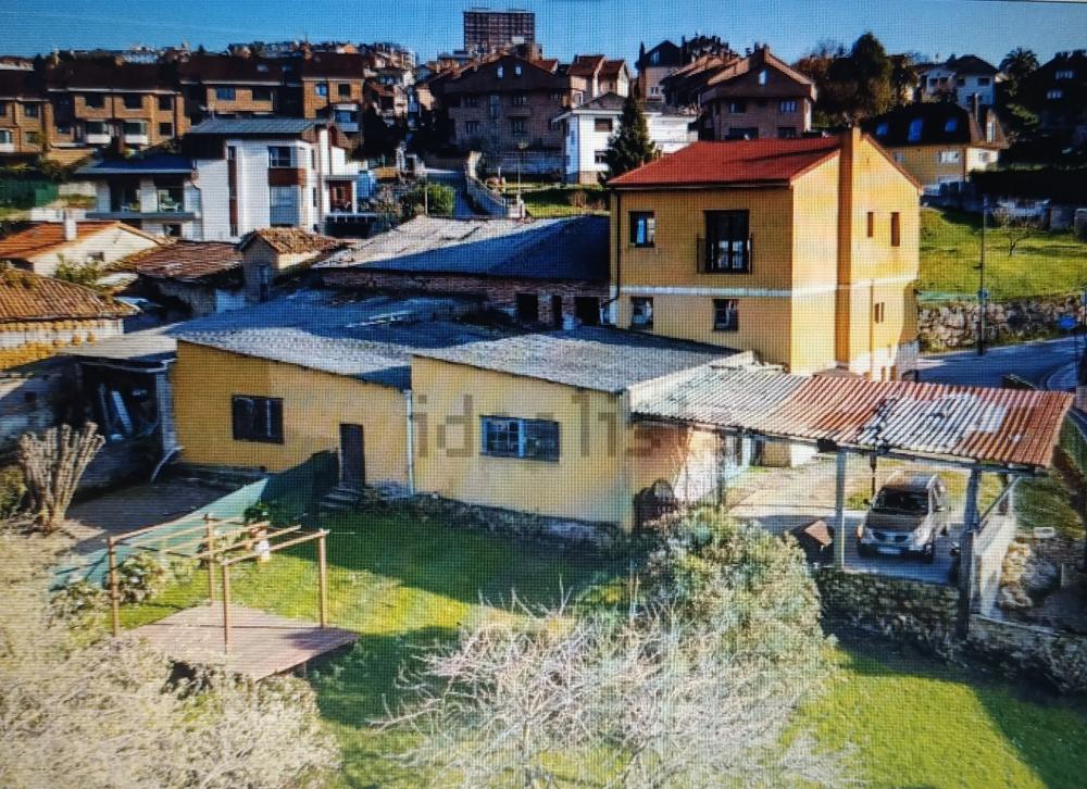  te koop huis Olivares-Estadio Oviedo 2
