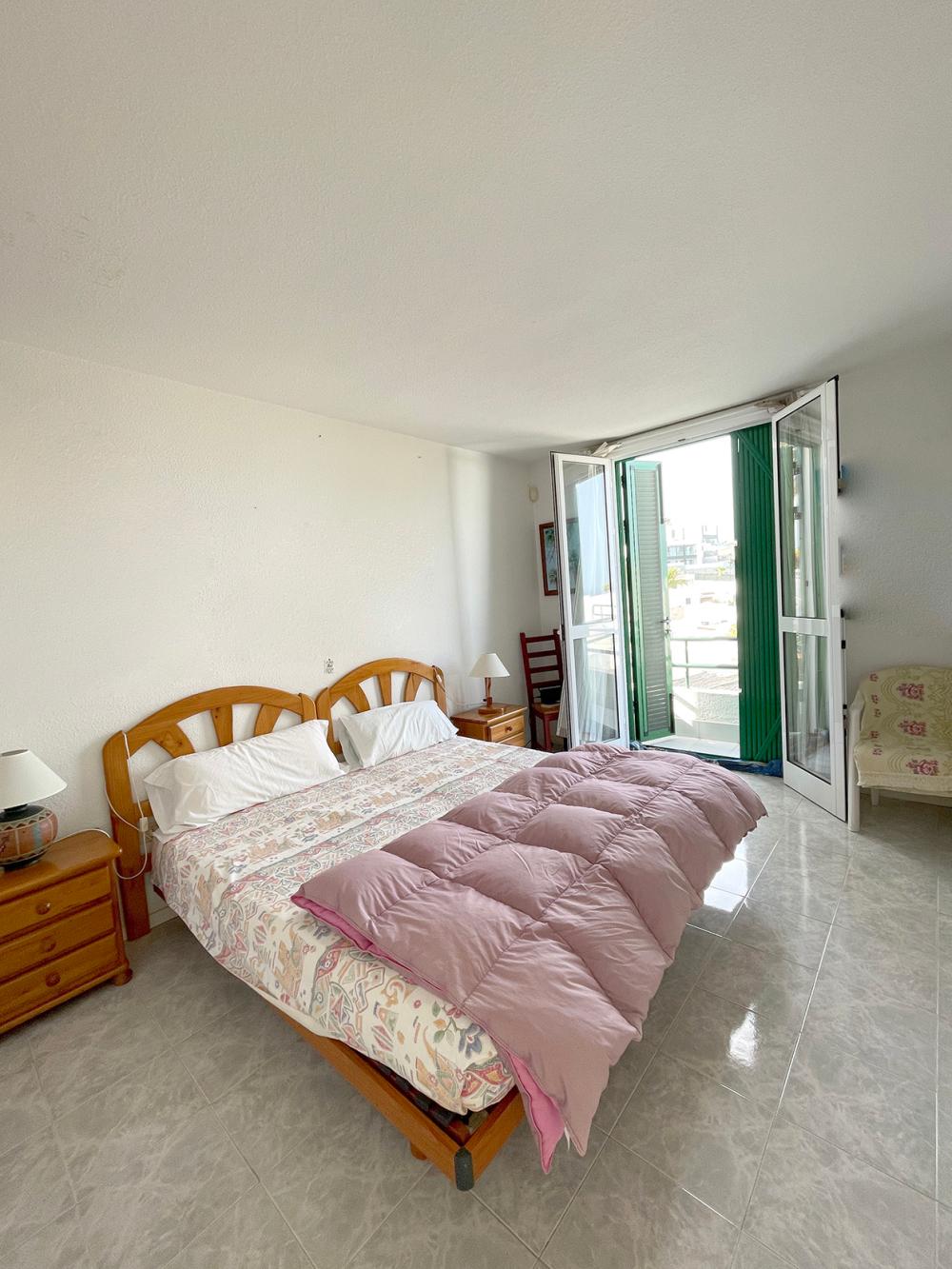  te koop villa San Eugenio Zona Sur 21