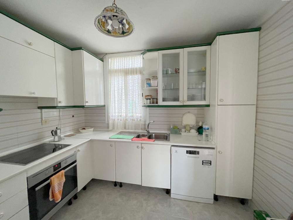  te koop villa San Eugenio Zona Sur 13