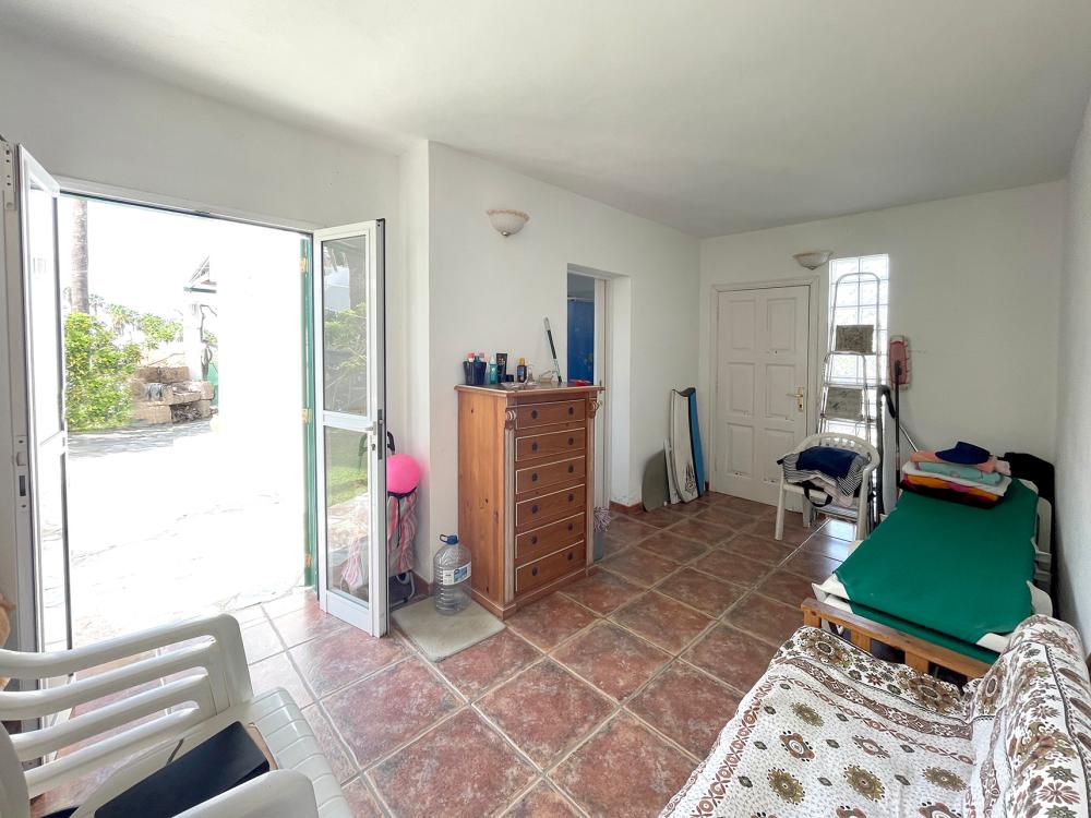 te koop villa San Eugenio Zona Sur 36