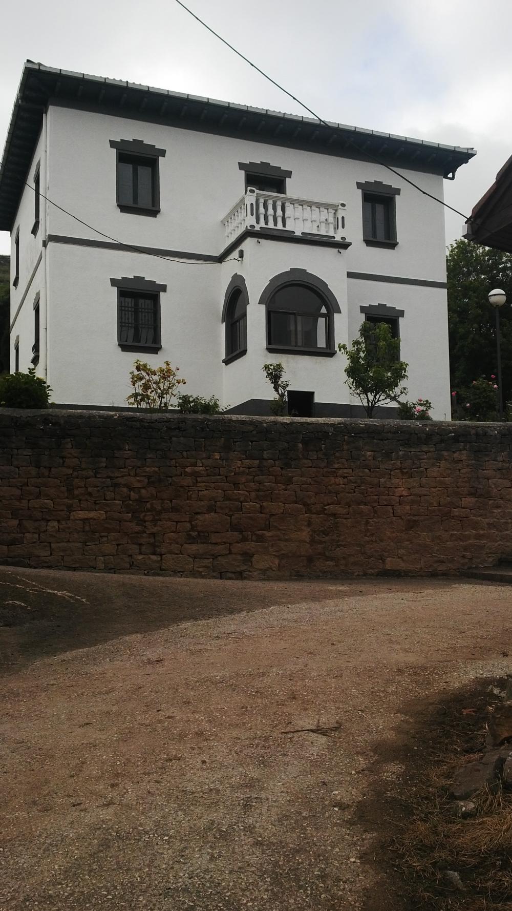  te koop villa Salas Oviedo 2