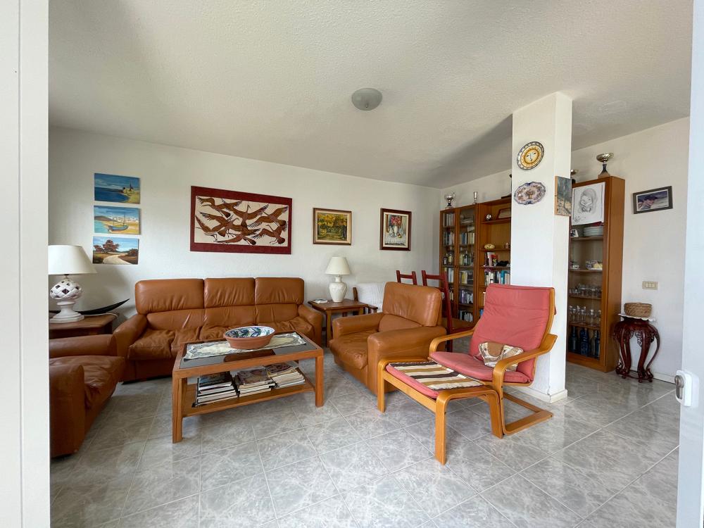  te koop villa San Eugenio Zona Sur 11