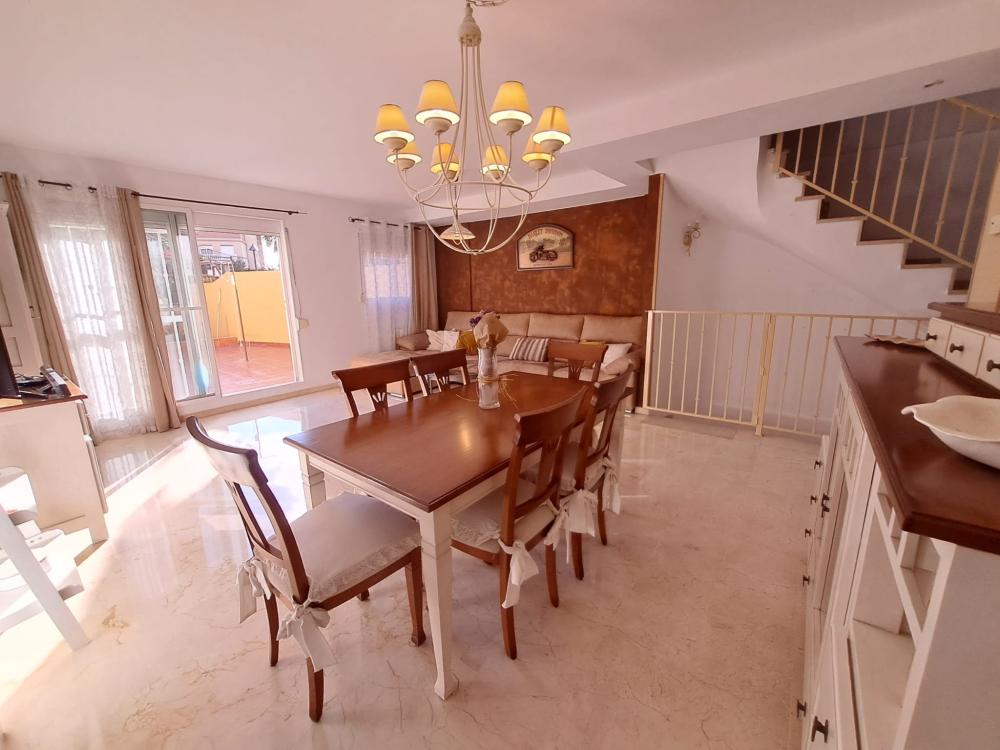  te koop rijtjeshuis San Antonio De Benagéber Camp De Túria 33