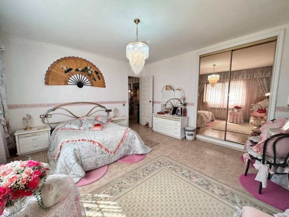  te koop villa Torrelles De Llobregat Baix Llobregat 8