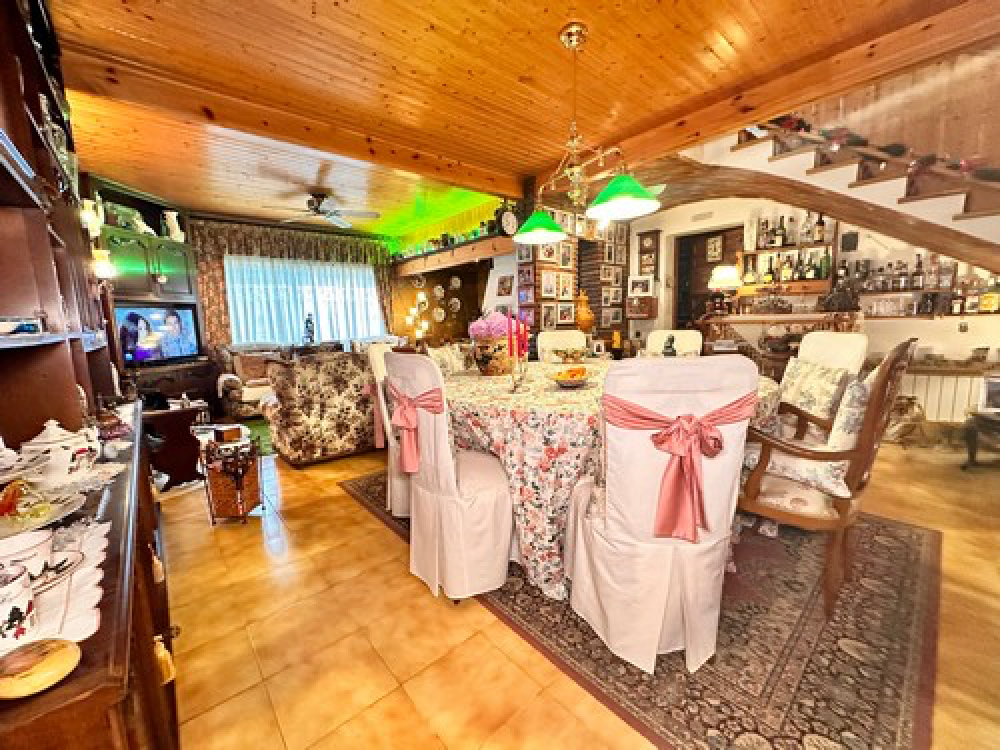  te koop villa Torrelles De Llobregat Baix Llobregat 69