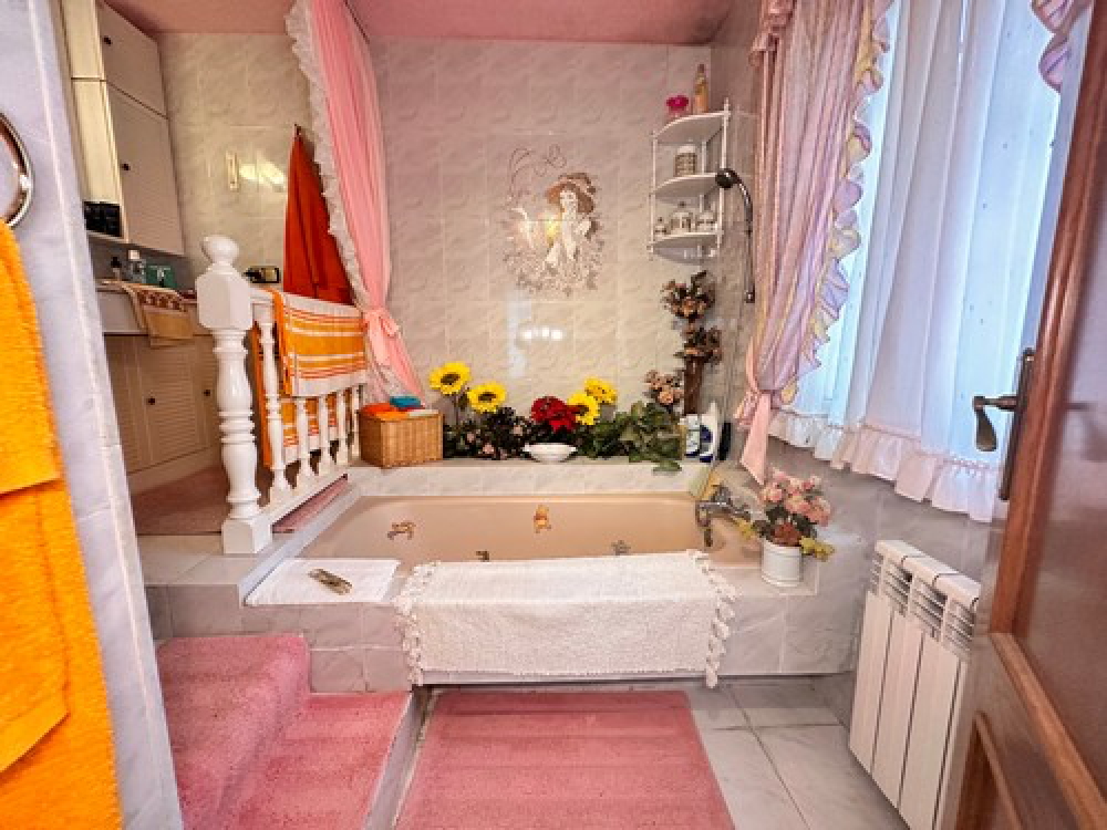  te koop villa Torrelles De Llobregat Baix Llobregat 24