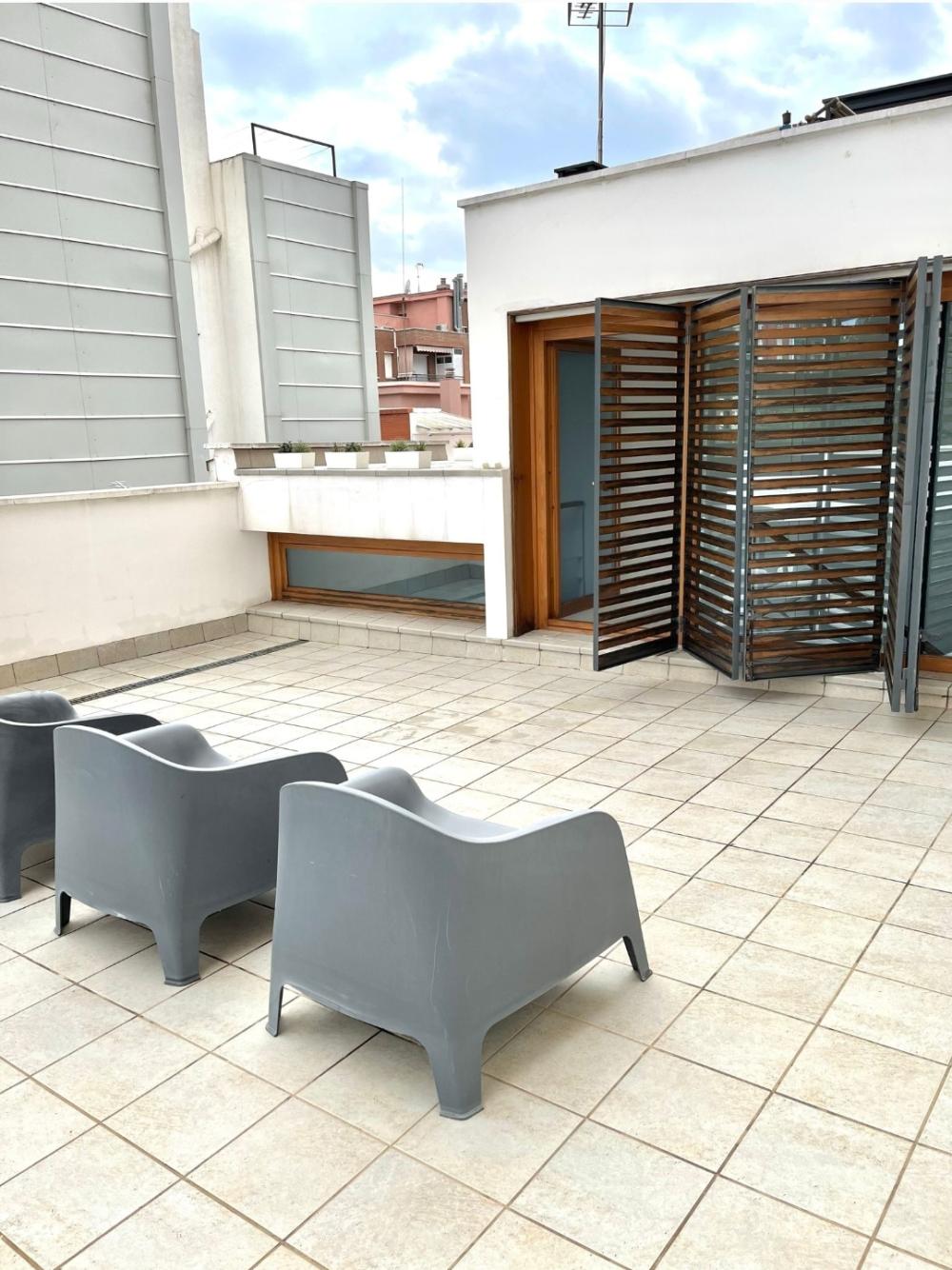  te koop huis Nou Barris-Porta Barcelonès 4
