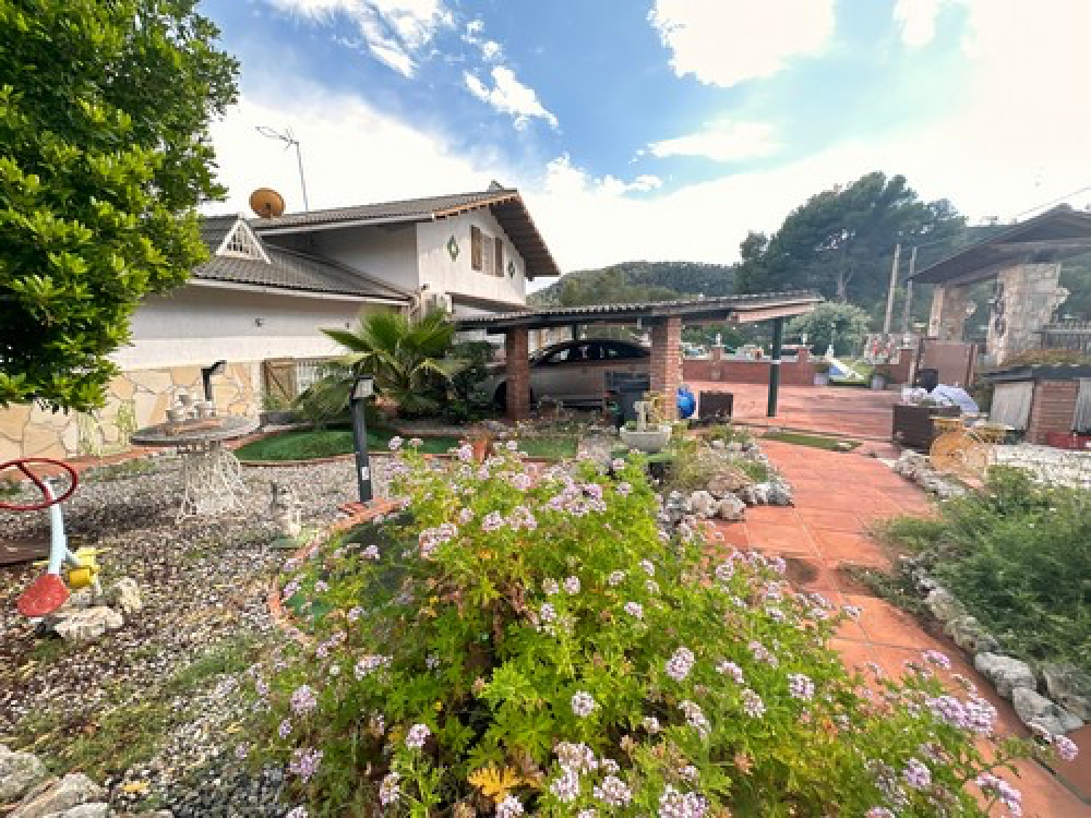  te koop villa Torrelles De Llobregat Baix Llobregat 5