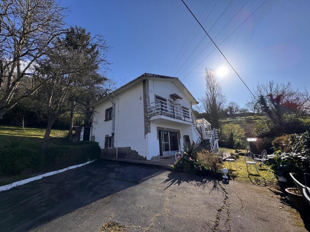  te koop villa Lampaya Oviedo 3