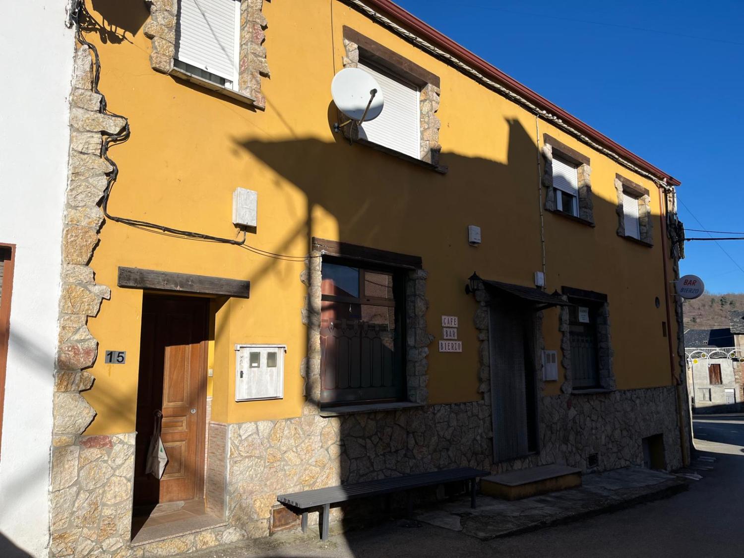  te koop huis Albares De La Ribera Bierzo (El) 1