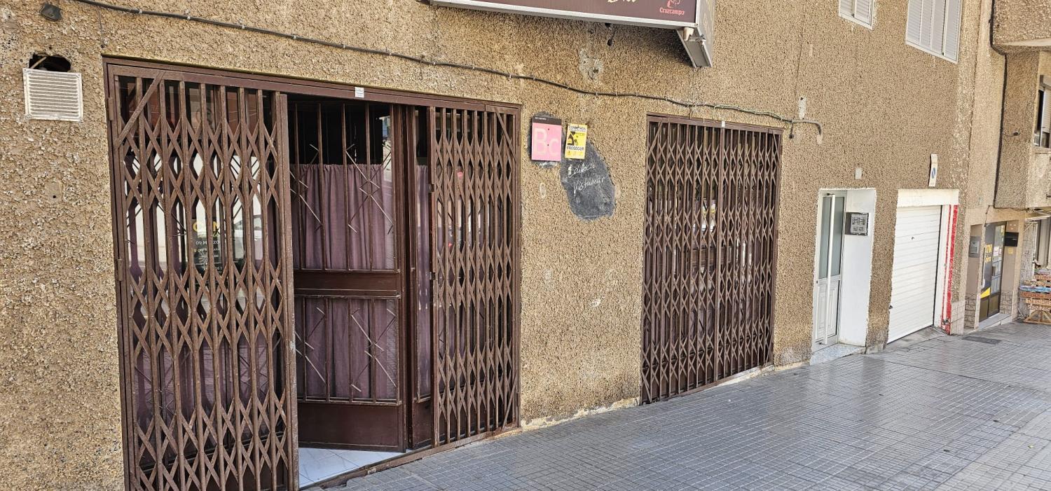  te koop bedrijfsruimte El Medano Zona Sur 3