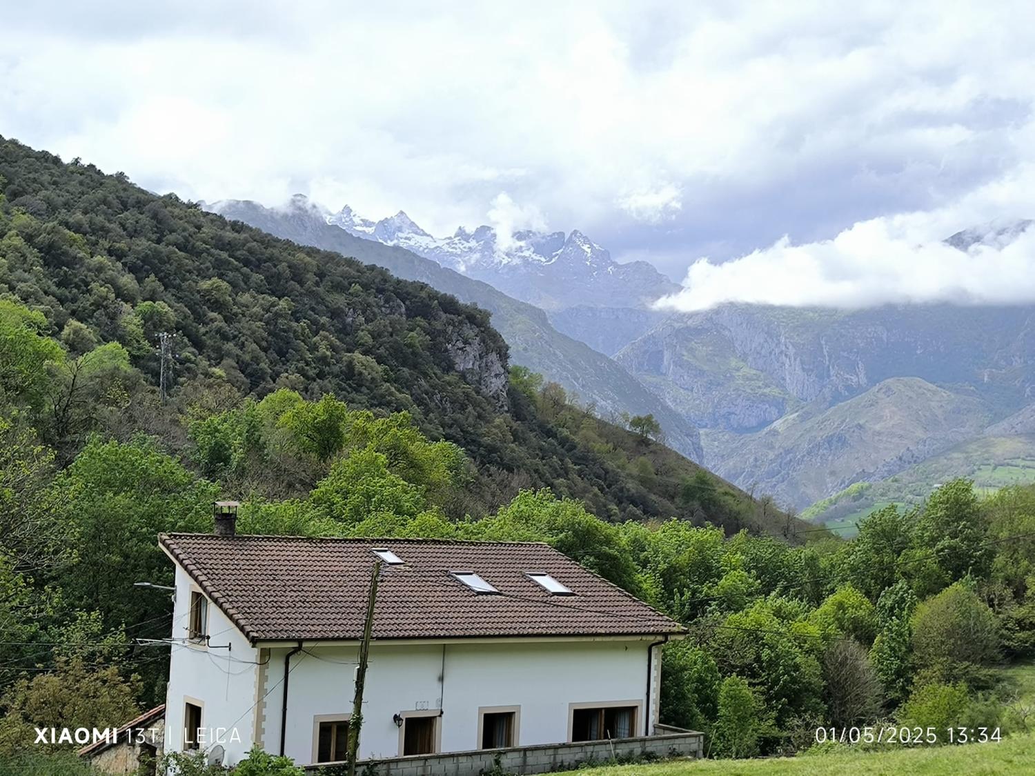  te koop rijtjeshuis Arangas Oriente 1