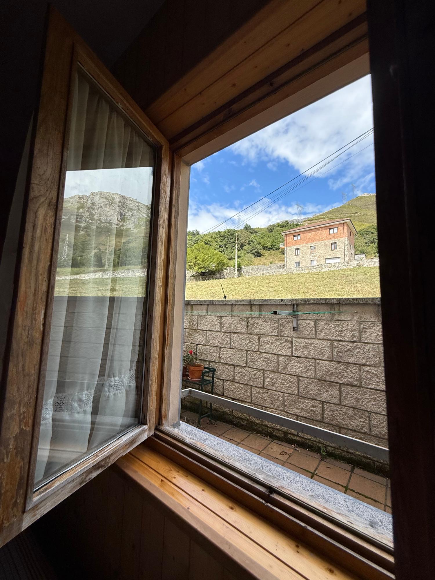  te koop rijtjeshuis Arangas Oriente 14