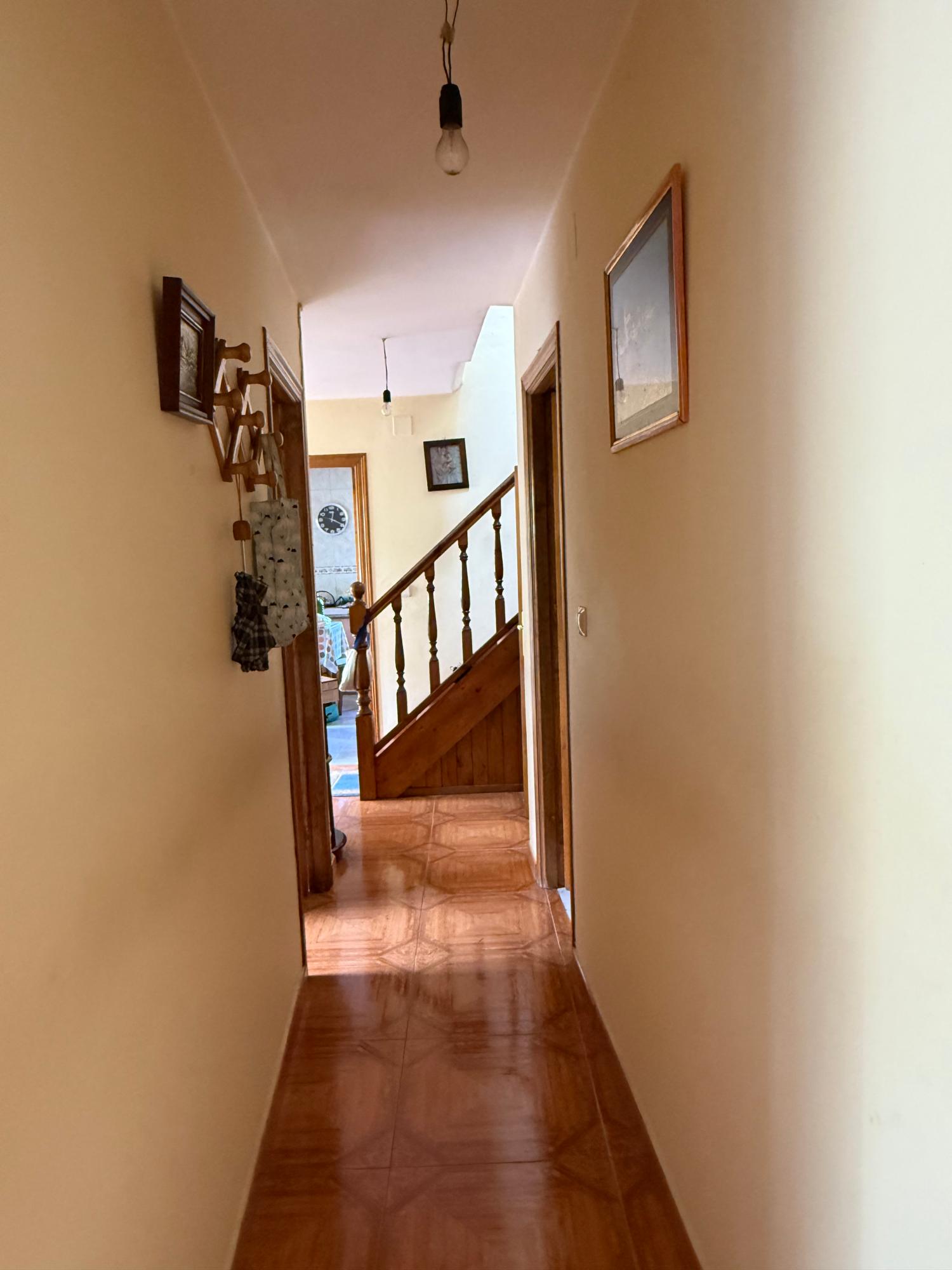  te koop rijtjeshuis Arangas Oriente 5