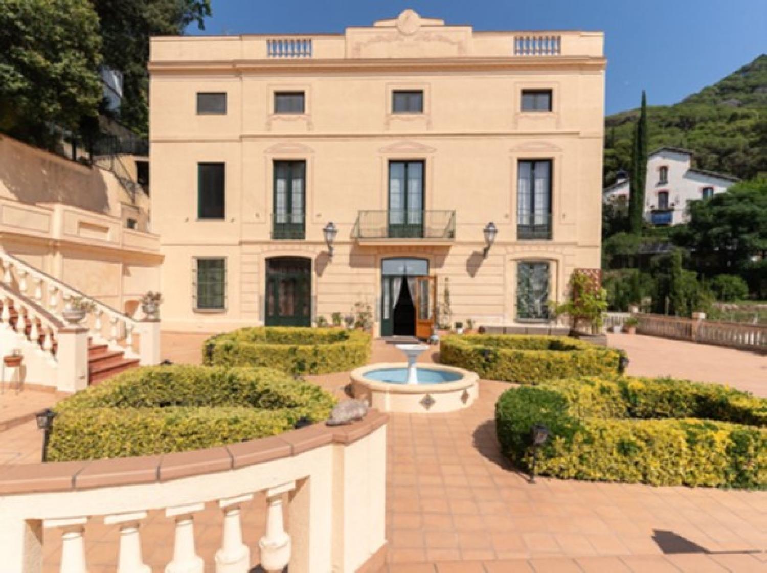  te koop herenhuis Nucli Antic Maresme 3