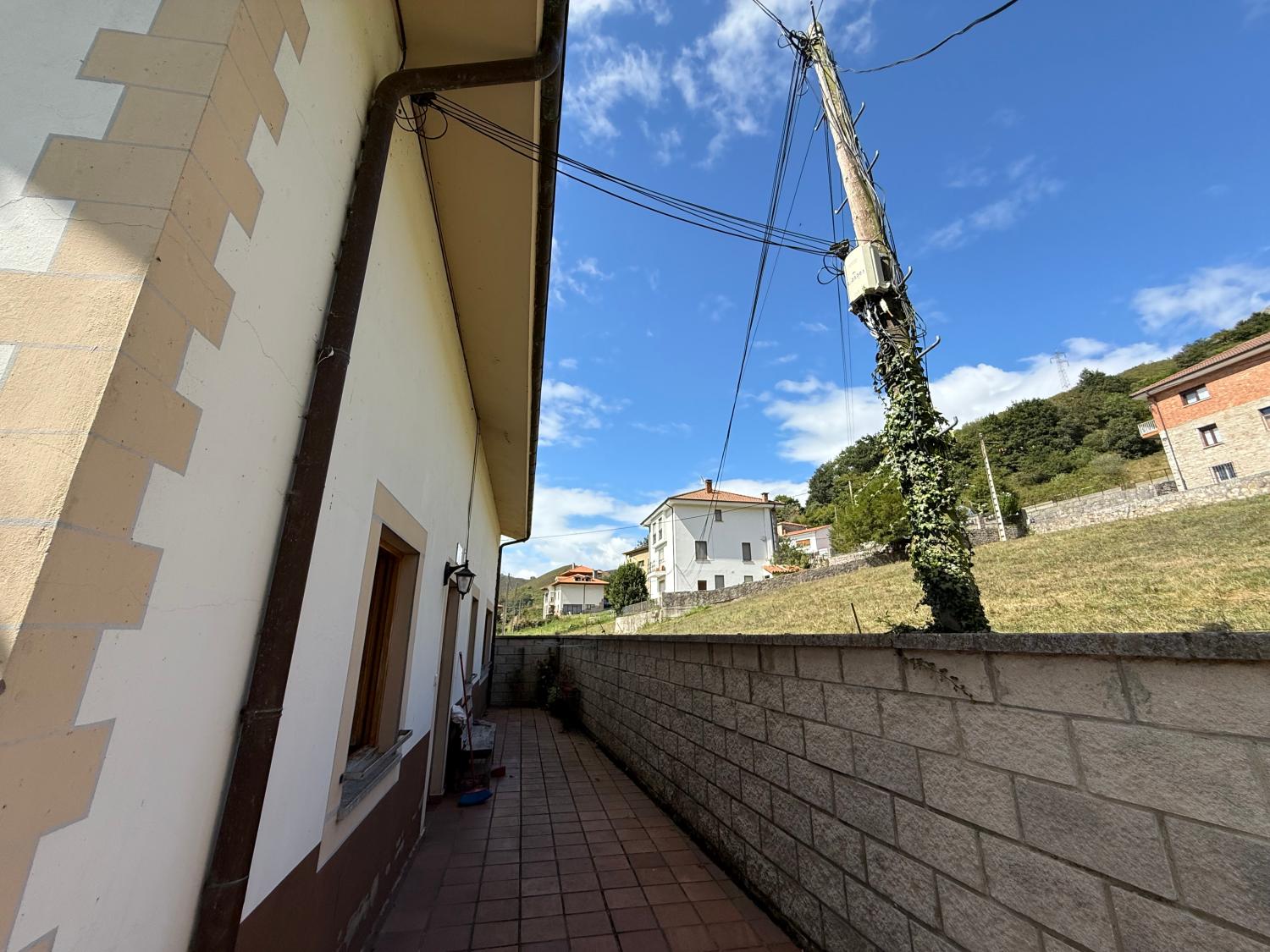  te koop rijtjeshuis Arangas Oriente 17